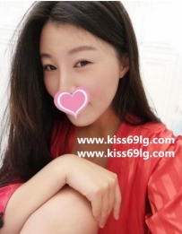 姍妮   163cm.Ecup.49kg.26歲   性感美艷少婦 臉蛋漂亮 毛不會很...