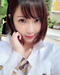 從無名優到現在！兇甜護理師「Q彈美乳」超外放...自配邪...