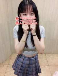 念念 159/E/20歲 嬌小的身材 甜美的聲音 在校學生 外貌很清...