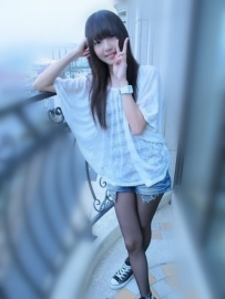 月牙 155  小C 19 嬌小 幼齒學生妹  甜美可愛型    很適合喜...