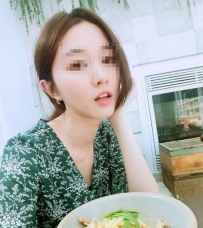 小芙  163cmD奶24歲 保險業務 溫柔體貼 悶騷型 芬香嫩穴 技...