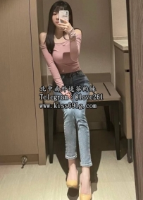 果果 162/C/21歲 #高雄 音樂系學生妹上線   身材有料又好看  甜甜小嘴想親吻 大肉棒
