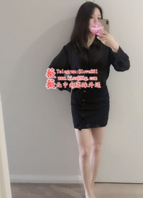 輕熟氣質公關 點點 160/E/27歲 在展場擔任公關 風情萬種的...