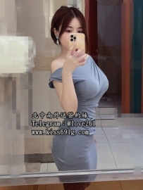 倩倩 165/E/26歲 #雙北 清純妖嬈幼教老師 悶騷 玩起來刹不住車  饑渴小姐姐 她魅惑男
